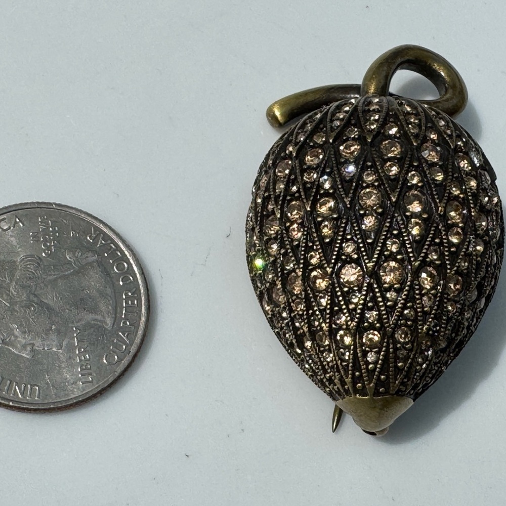 Joan Rivers Gold and Brown Brooch